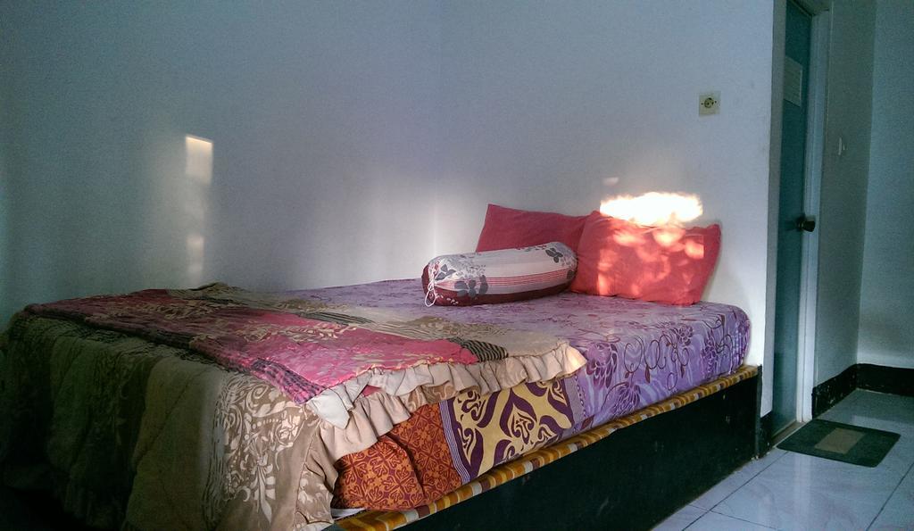 Diyah Homestay Kuta  الغرفة الصورة